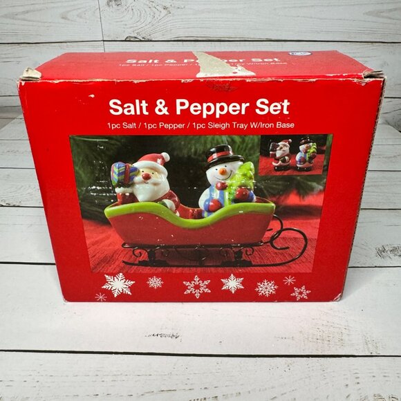 Santa & Snowman Salt & Pepper Shaker Set In Sleigh Christmas Decor NOS Sealed - Picture 8 of 10